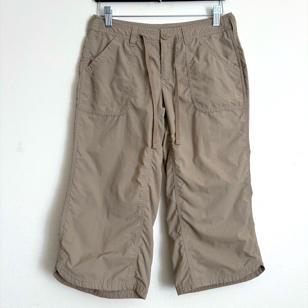 The North Face Nylon Capris Climbing Hike 100% Nylon Packable Stow Pocket Sz 4